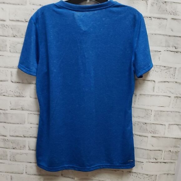 Adidas tee   - Picture 4 of 4